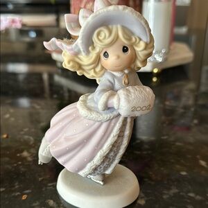 Precious Moments Skating Figurine - 2002 Pink and Cream